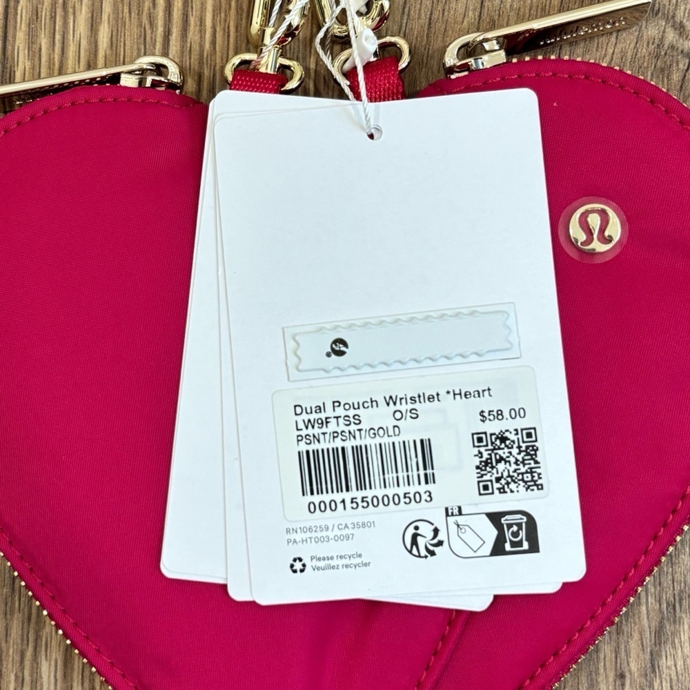 NWT Lululemon Dual Pouch Wristlet *Heart In Passionate/Gold - Picture 7 of 8
